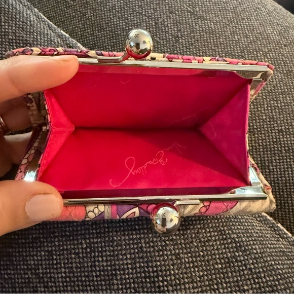 5 for $25!🌸Vera Bradley Pink Floral Paisley Kisslock Quilted ID Wallet - Picture 5 of 8
